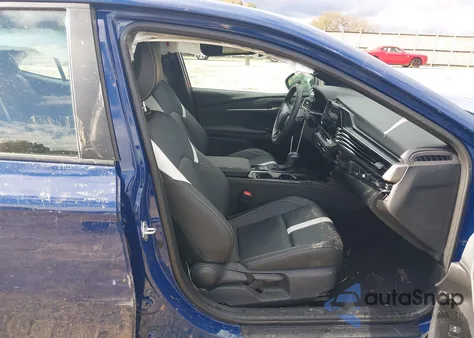 2025 Toyota Camry Se z USA, uszkodzony, nr VIN 4T1DAACK3SU082475